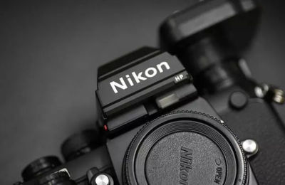 手機攝影的崛起與單反相機制造業的轉型